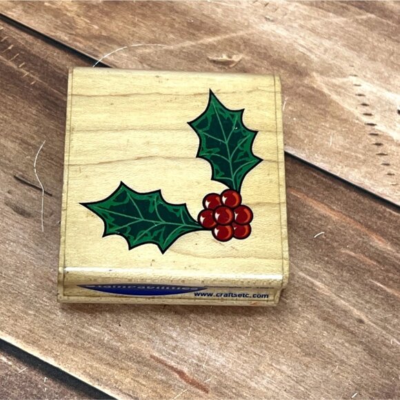 1999 STAMPABILITIES HOLLY BERRY F1005 WOOD MOUNTED RUBBER STAMP HOLIDAY - Picture 1 of 4